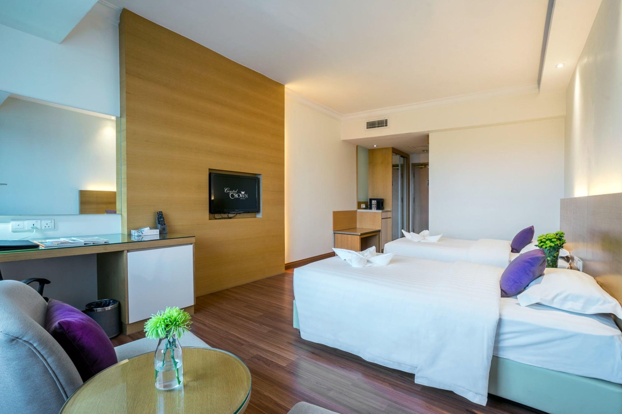 Crystal Crown Hotel Петалінг-Джая Екстер'єр фото